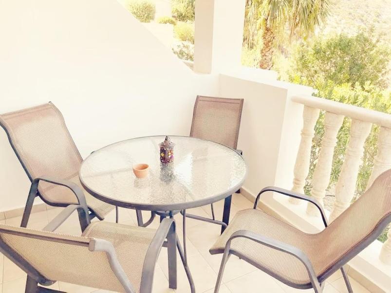 Peyia Resort Apartment エクステリア 写真