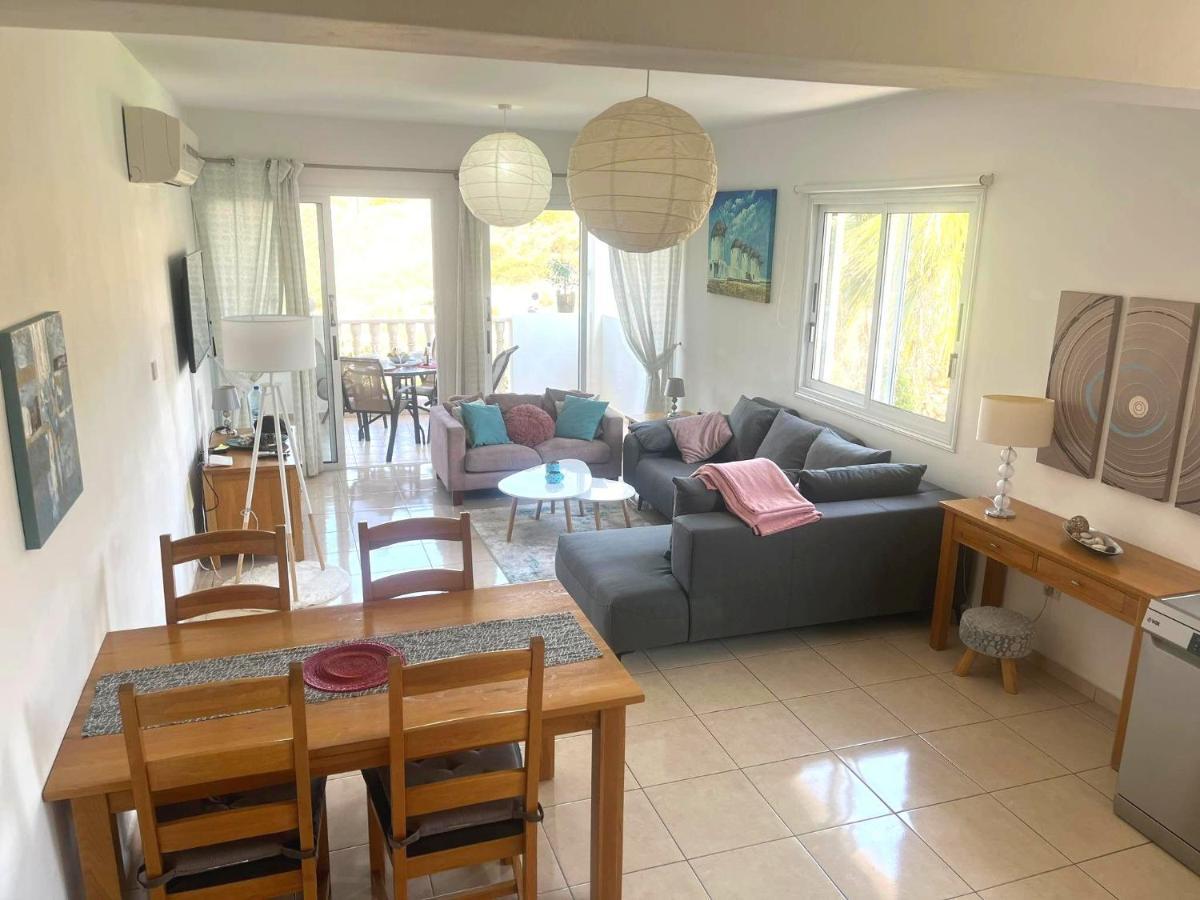 Peyia Resort Apartment エクステリア 写真